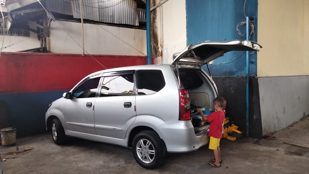 IHSAN MAKMUR SERVICE CAR Bengkel mobil terdekat Balikpapan ganti oli rem kopling service berkala perbaikan mesin