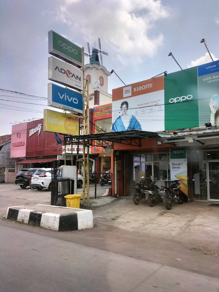 Planet Ban Juanda Cikampek