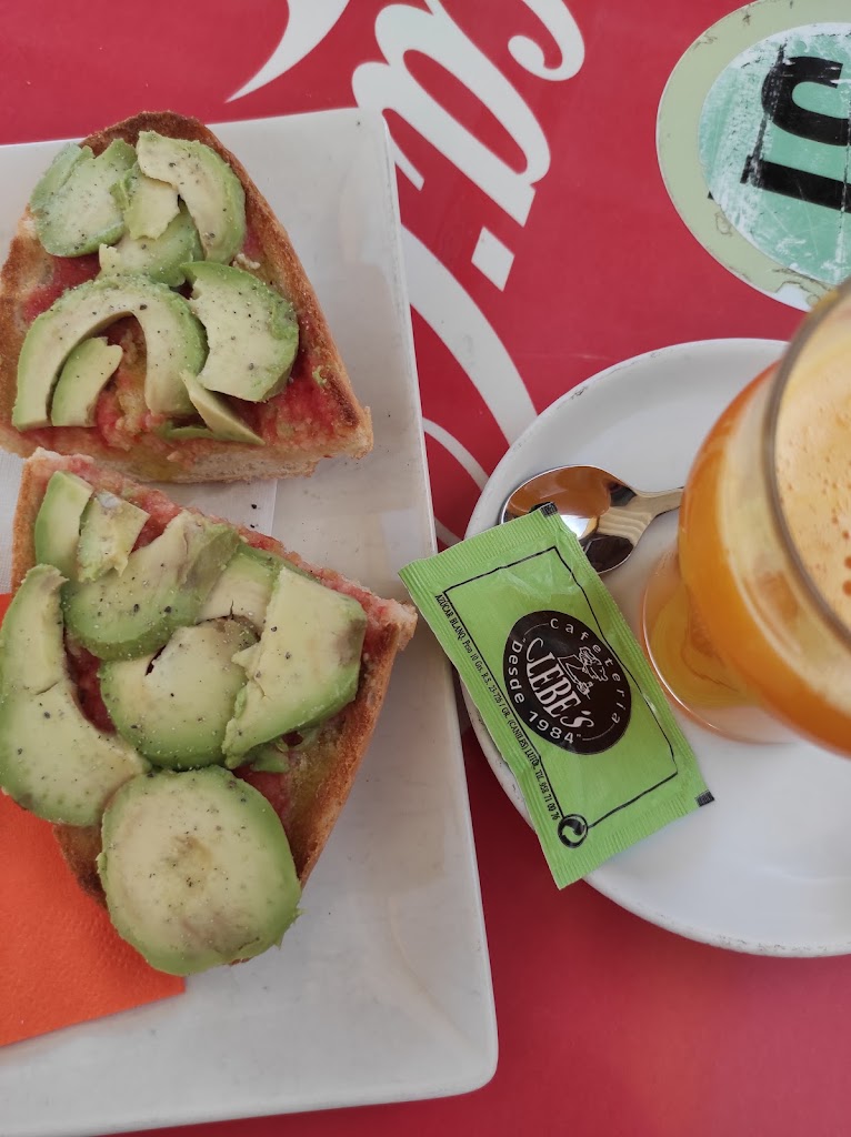 Cafeteria Clebe's — Cafe