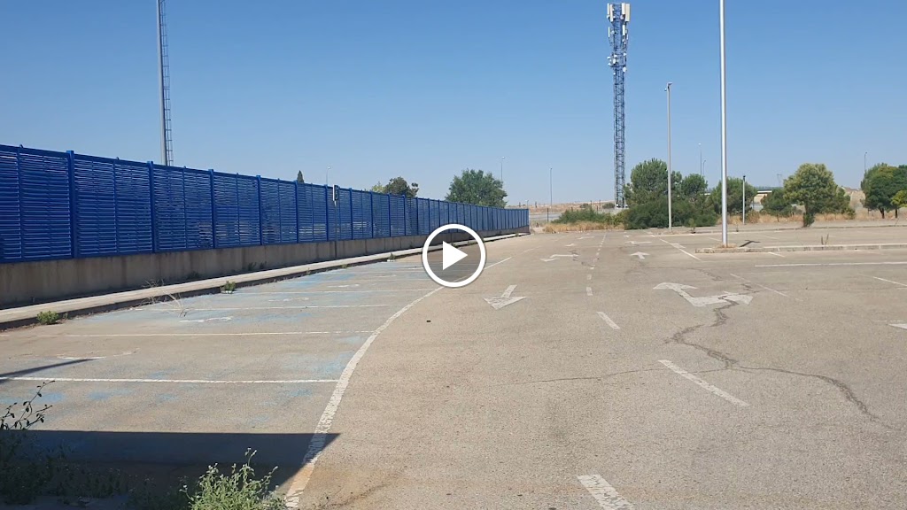  Parking del estadio de futbol