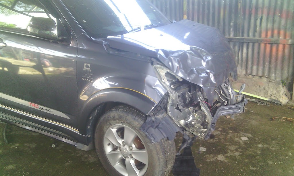 Bengkel mobil body repair by ANDRE