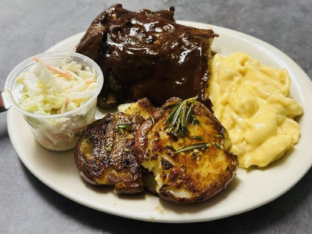  Barrel Springs Bar & Grill