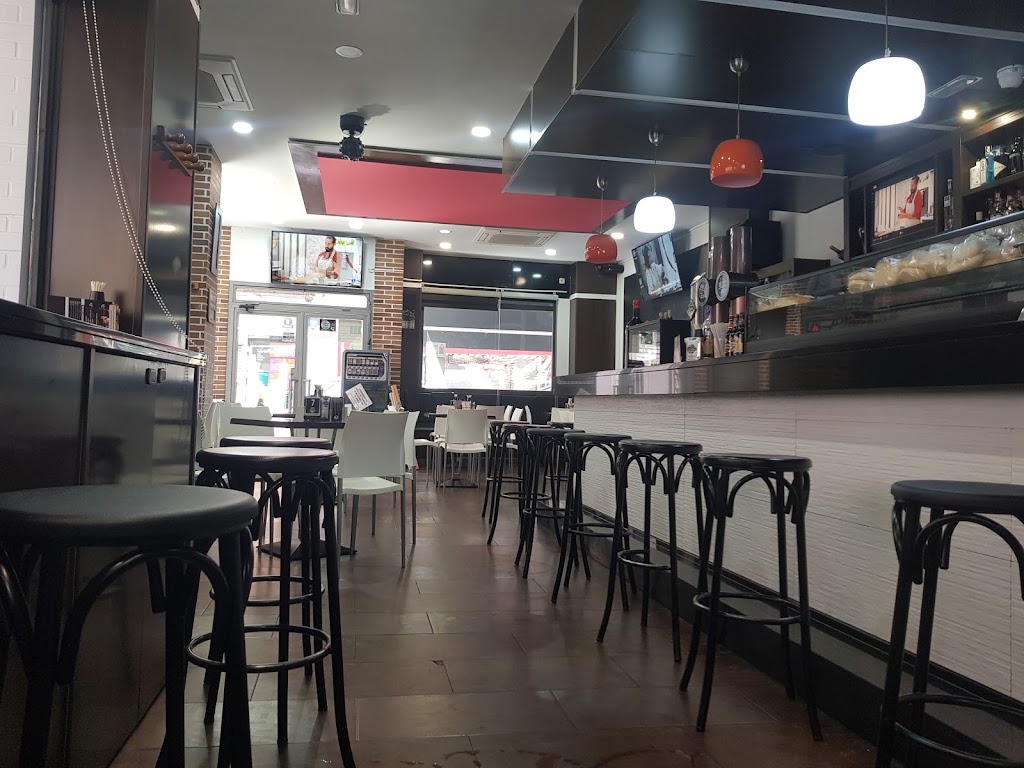 LA POSITIVA BAR — Ambiente