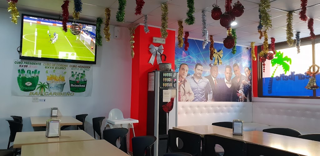 Bar Caribeno — Ambiente