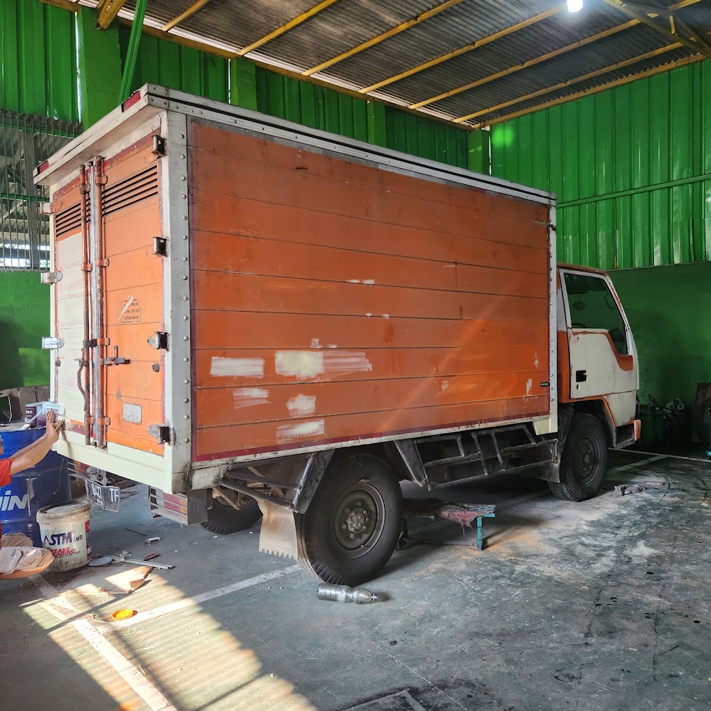 Bengkel Mobil Pandawa Kusuma Motor