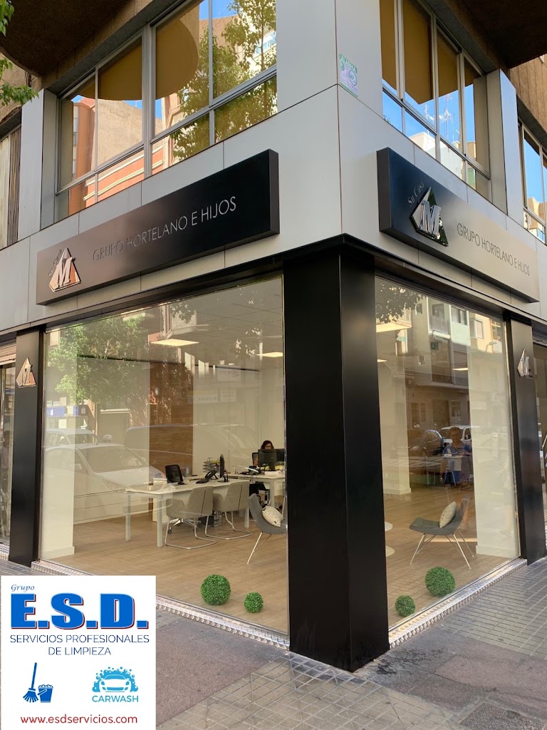 Grupo E.S.D. Car Wash — Exterior