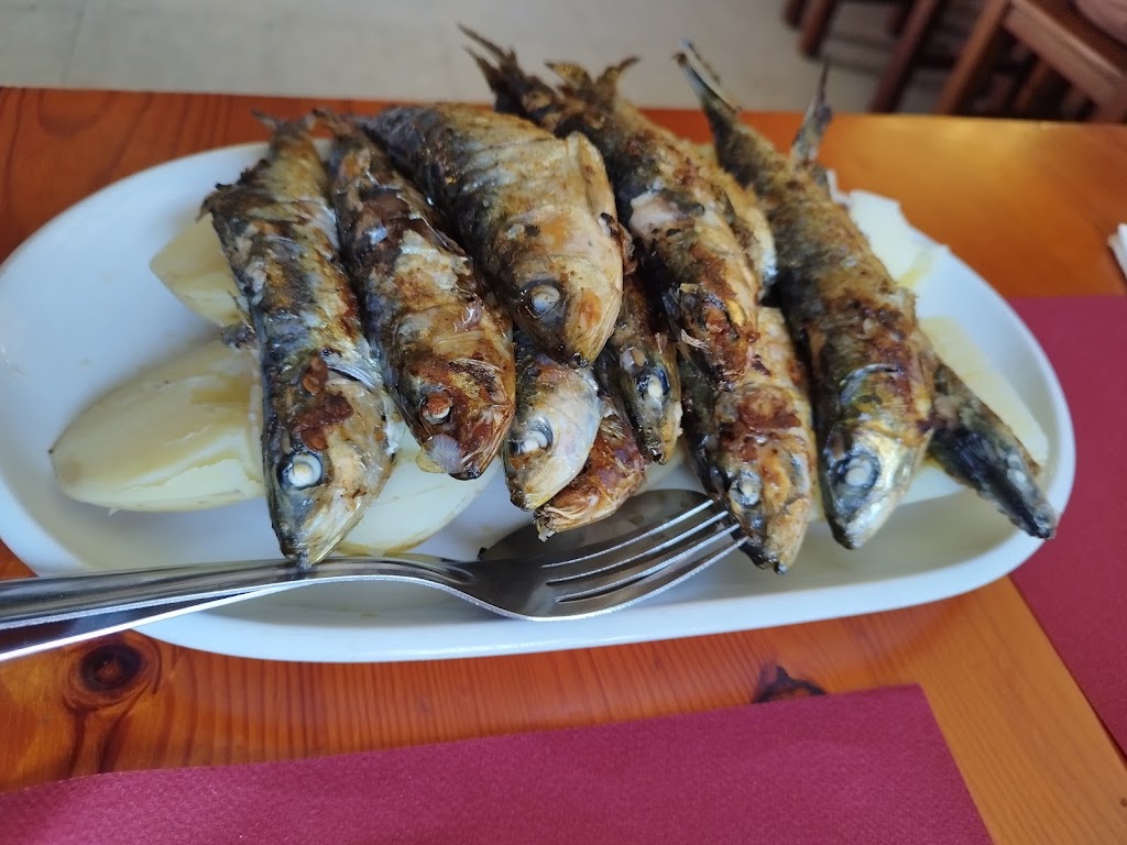 Meson O Bo Paadal — Comida y bebida