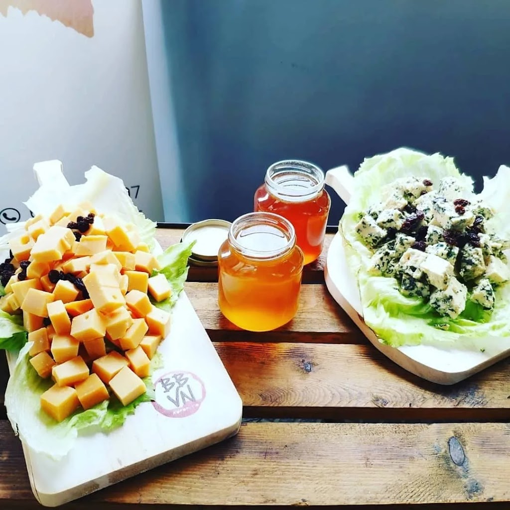 Bebe Vino Catas — Comida y bebida