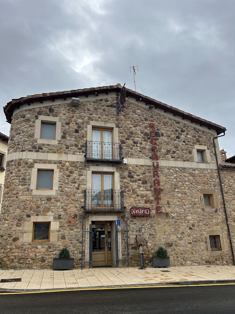 El Denario — Exterior