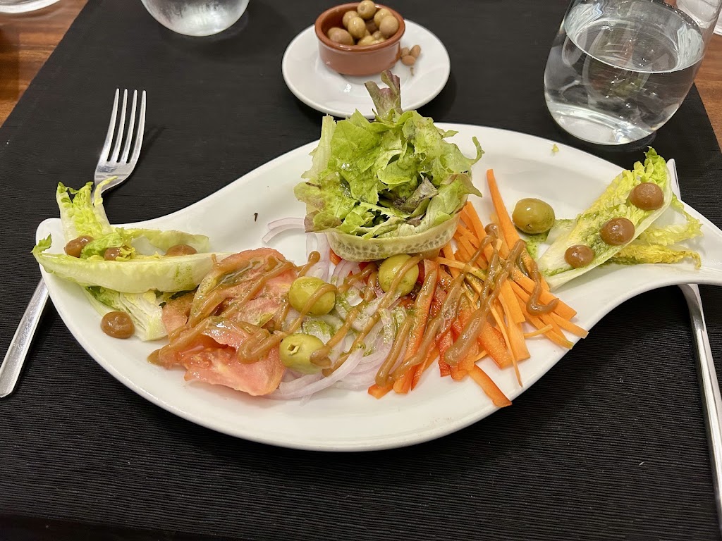RESTAURANT CAPICUA — Comida y bebida