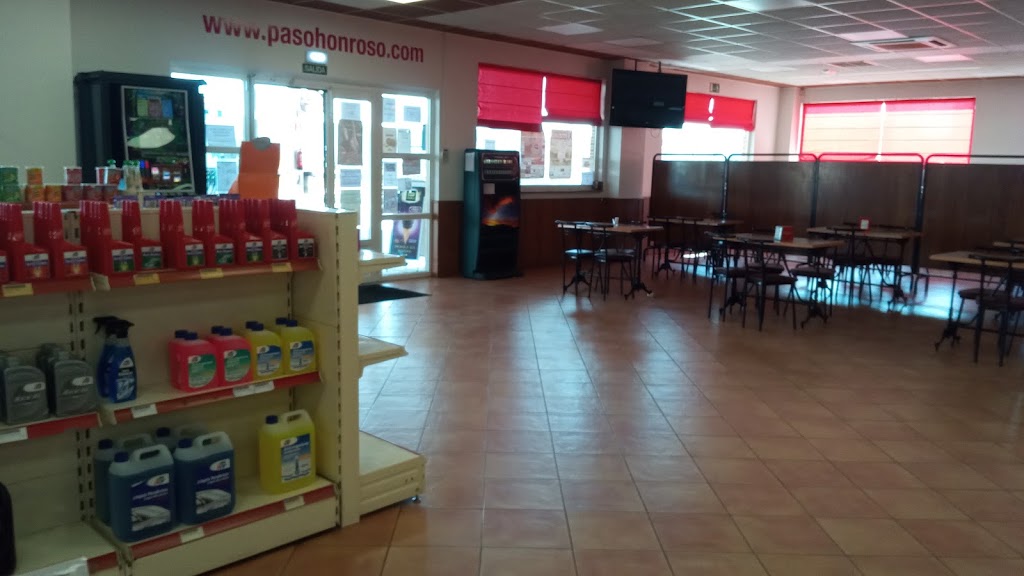 Estacion de Servicio Paso Honroso Castrogonzalo — Interior