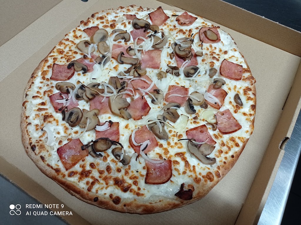 Pizzeria Voy Volando Pinto — Del propietario
