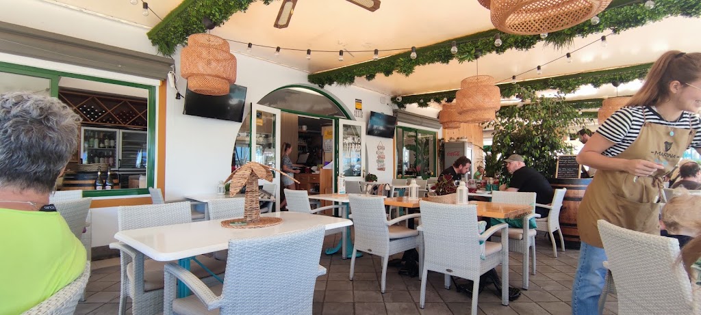 Restaurante Marina Dennehy's — Ambiente