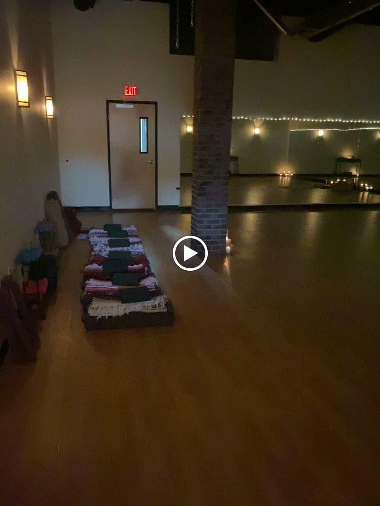  Muni Muni Yoga & Wellness