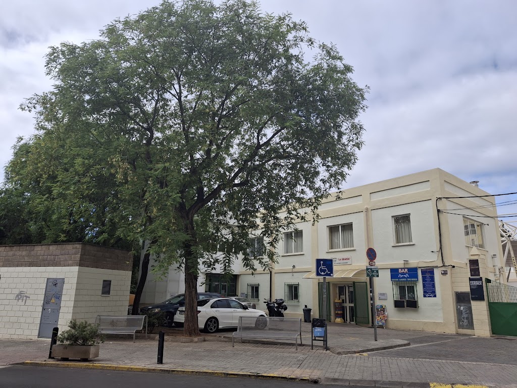 Centro de Servicios Sociales La Granja. Zona 1 (primer piso)