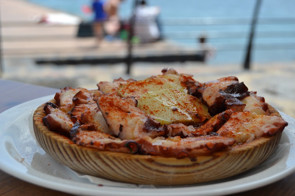 Terraza Chibusque — Comida y bebida