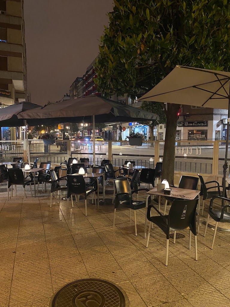 Cafeteria El Cuartin — Ambiente