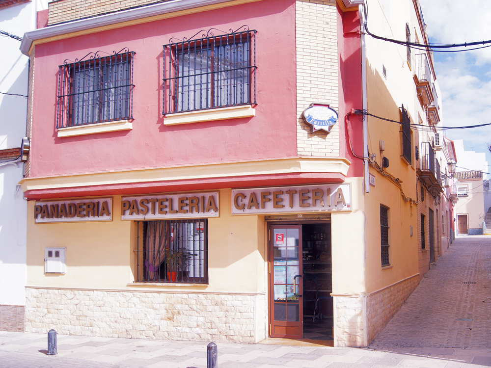 Tahona Parrilla | Cafeteria El Barrio — Del propietario
