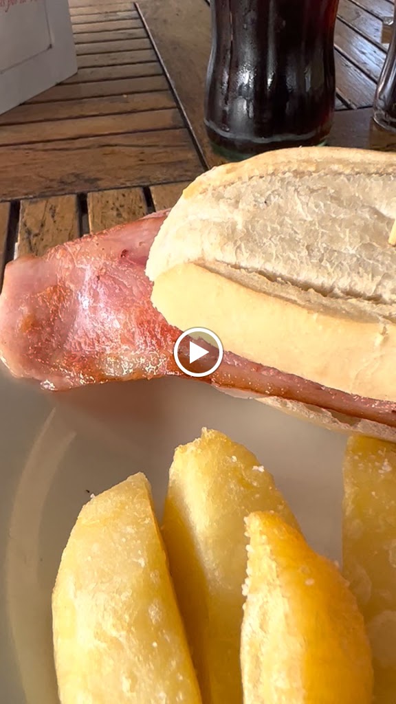 Restaurante La Capilla del Parque — Videos