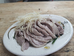 6473608ebda97326e8cf35fd 的照片