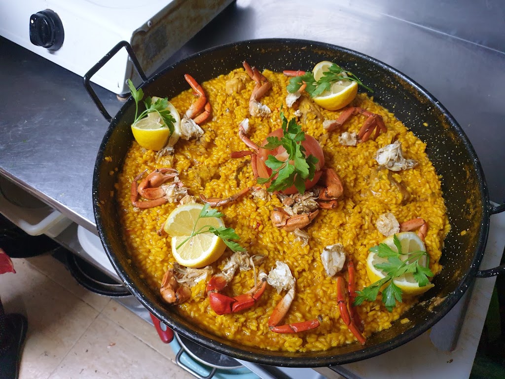 Cerveceria Neila 2.0 — Comida y bebida