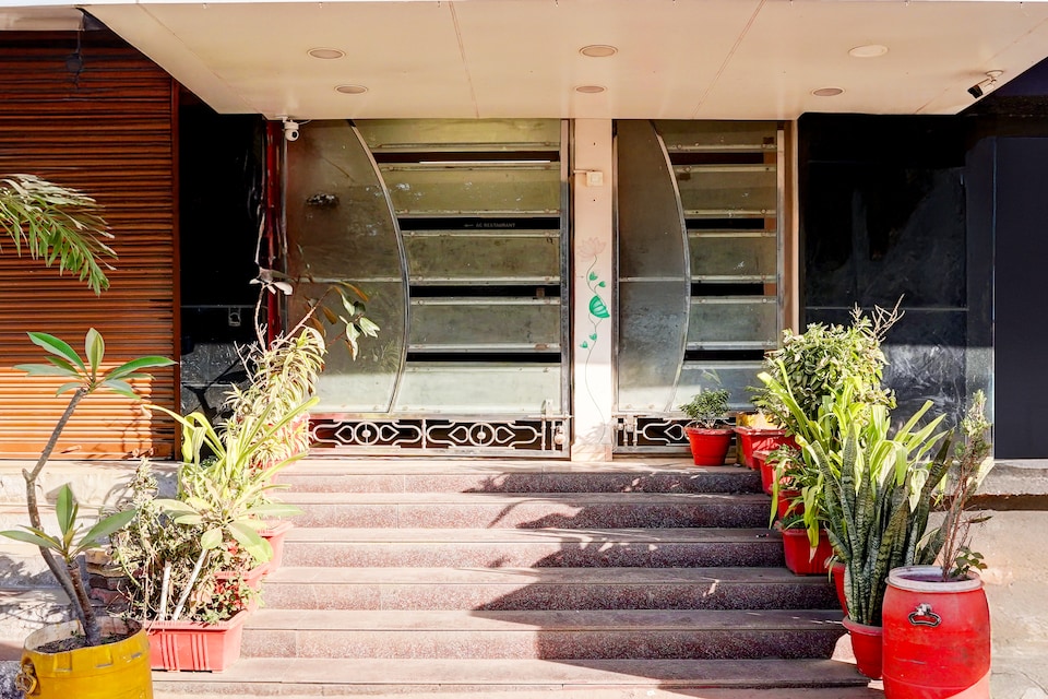 Collection O Hoshangabad