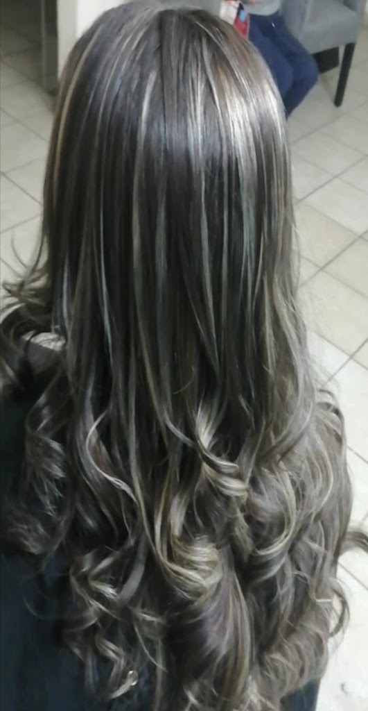 D'zoko Beauty Salon — Del propietario