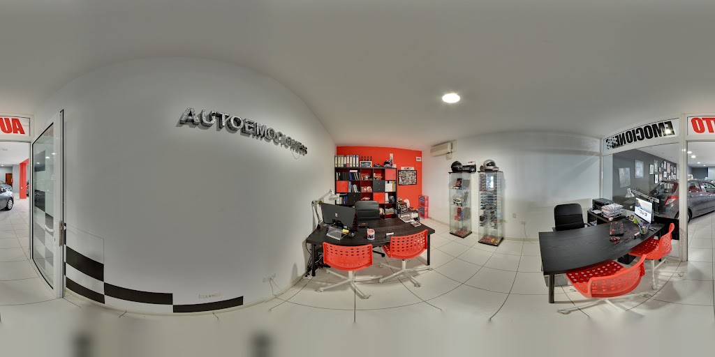 AutoEmocioNess — Interior