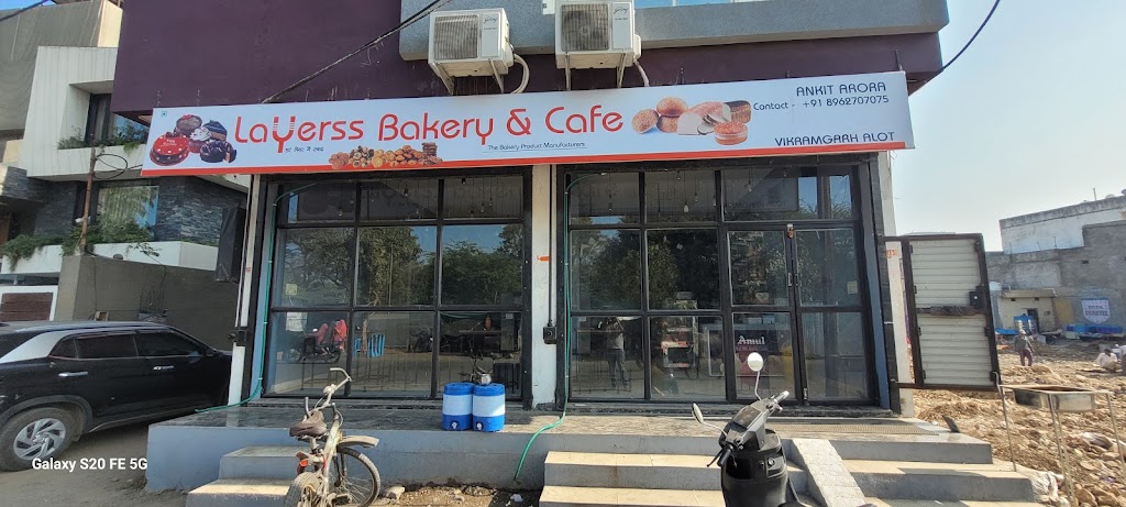 Layerss Bakery And Cafe