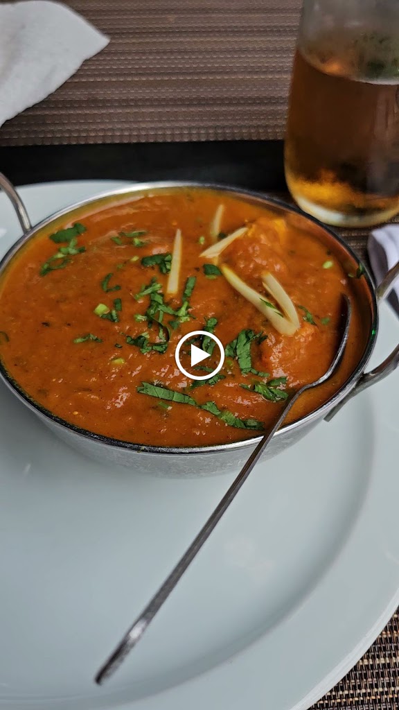 Namaste Restaurante Hindu — Videos