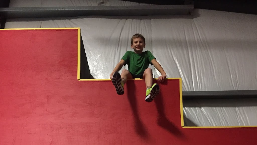  Kinetic Ninja Warrior