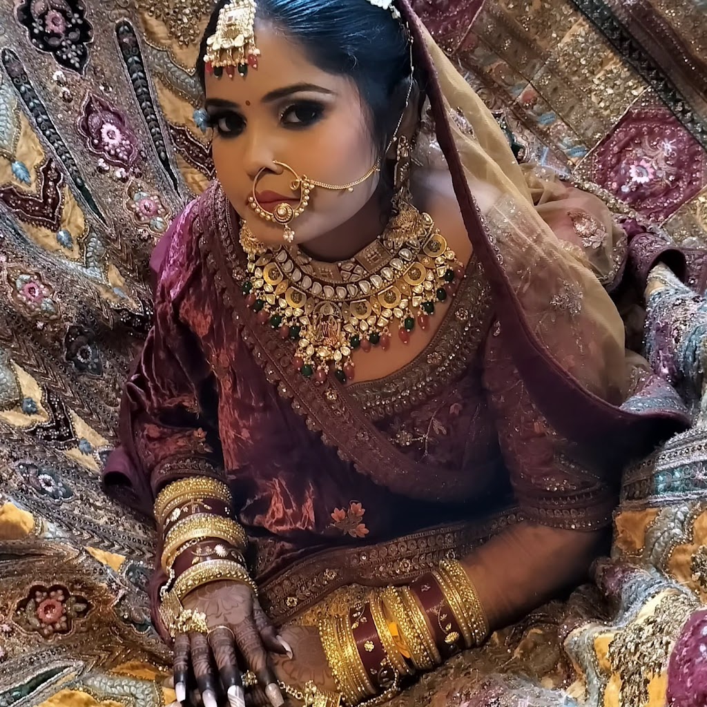 Oshi Beuty Parlour Salon