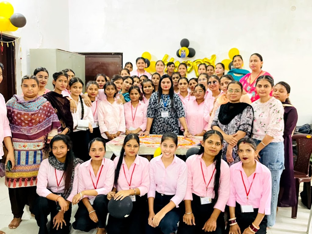 Red Cross Beauty And Nail Accademy In Sangrur
