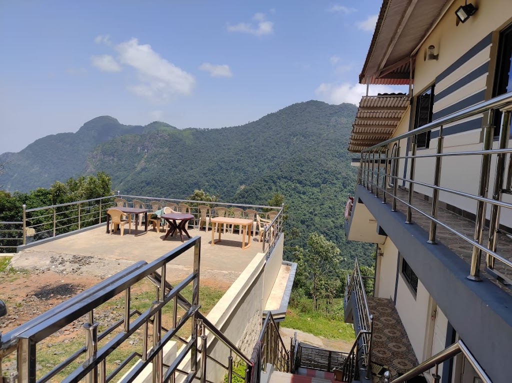 Aruvi Cottages