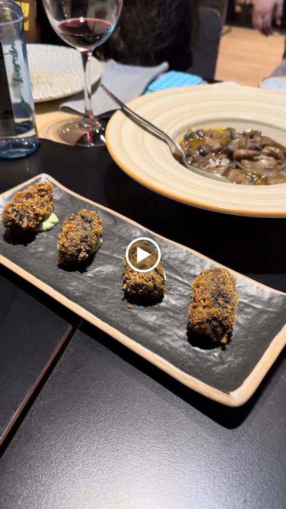Alameda Bistro — Videos