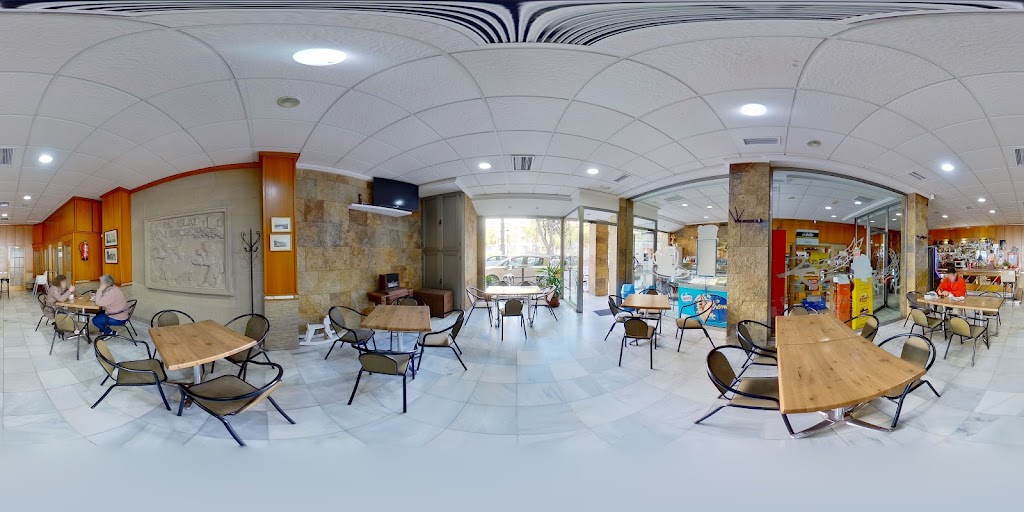 Cafeteria Thiviers — Street View y 360deg