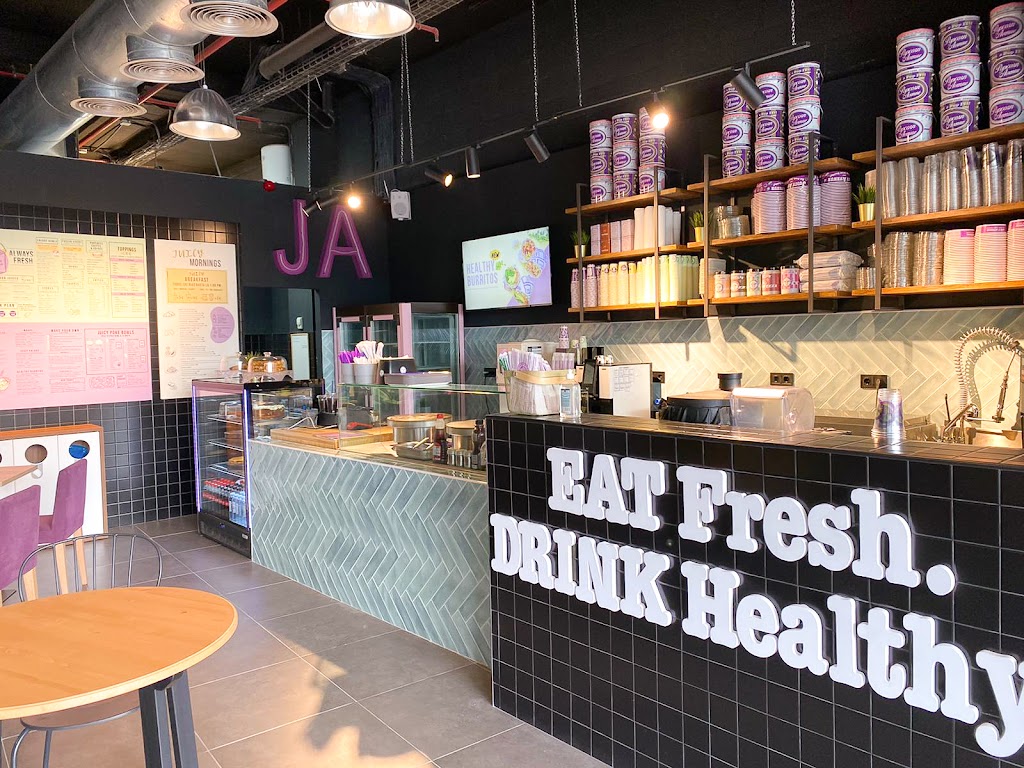 Juicy Avenue SOM Multiespai — Ambiente