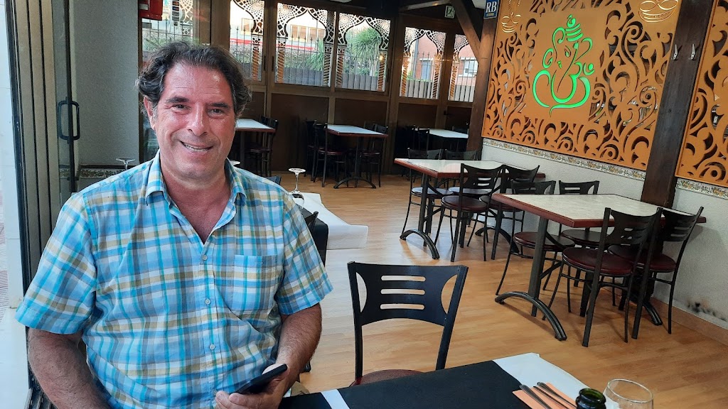 Ganeshay - Restaurante Hindu — Ambiente