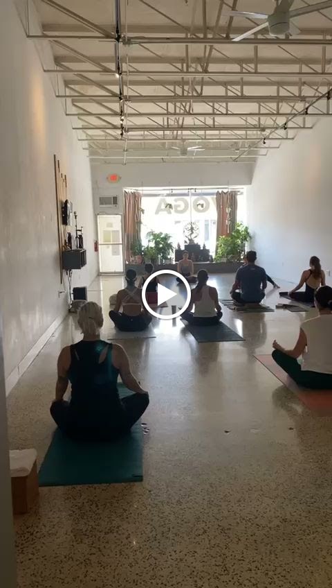  305 Yoga : Studio in North Miami Fl