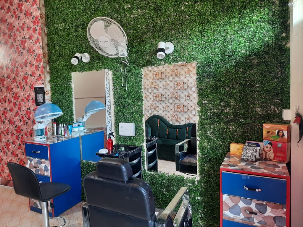 Rose Petals Beauty Salon