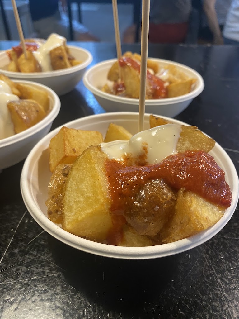 Can Capablanca — Patatas bravas