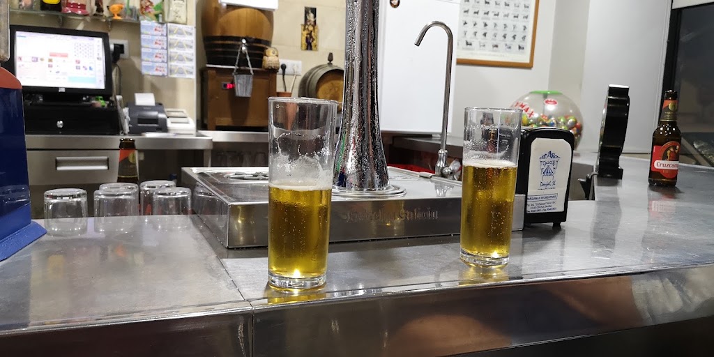 Bar Granaino — Comida y bebida