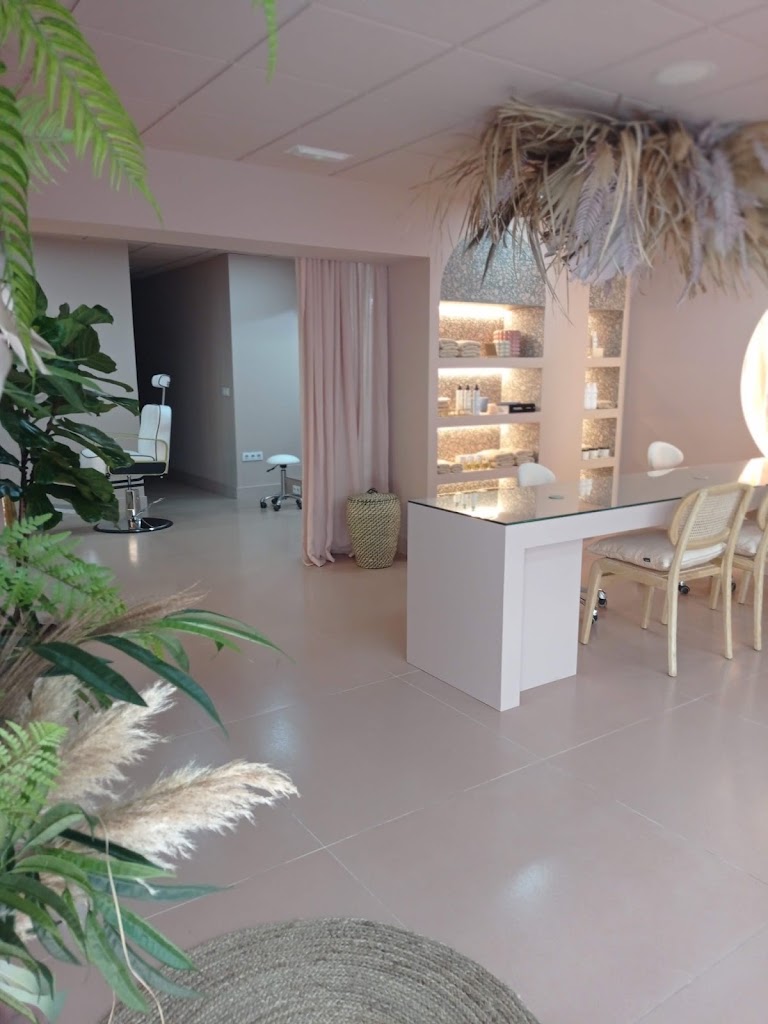 NIU COSMETICA — Interior