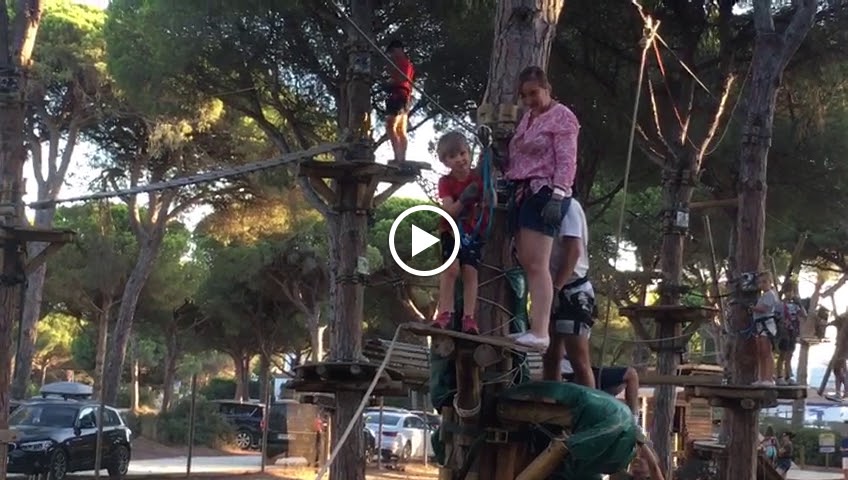LOKOMBIA — Videos