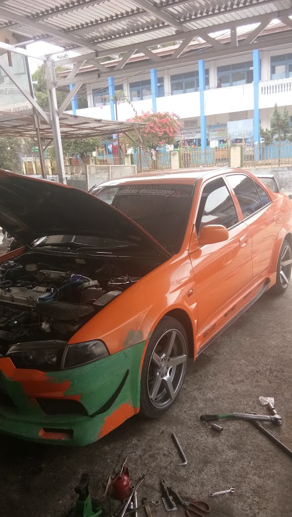 BENGKEL MOBIL KUJEN SERVIS