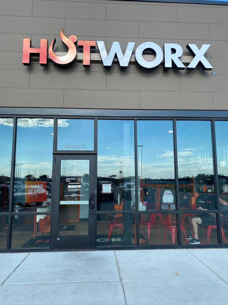  HOTWORX - Bismarck, ND - Sunrise Square