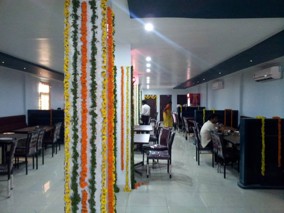 Suvee S Restaurant