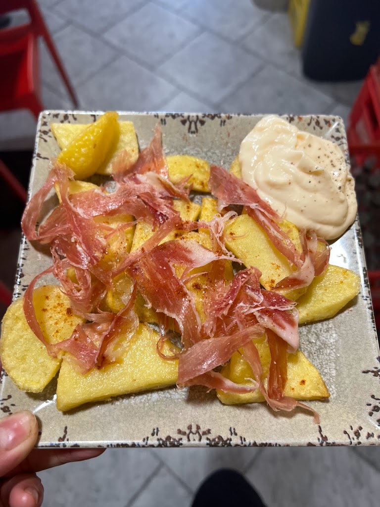 Max — Comida y bebida