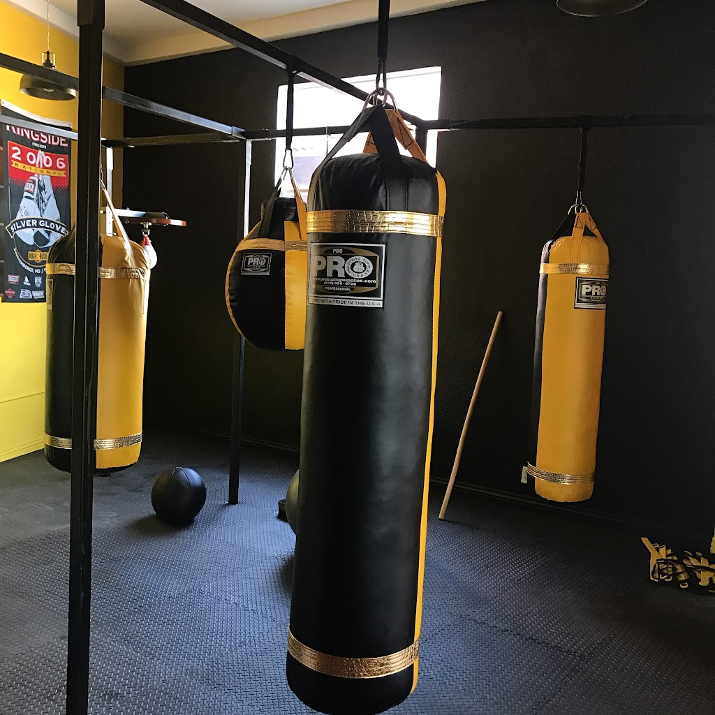  Muscles and Knuckles