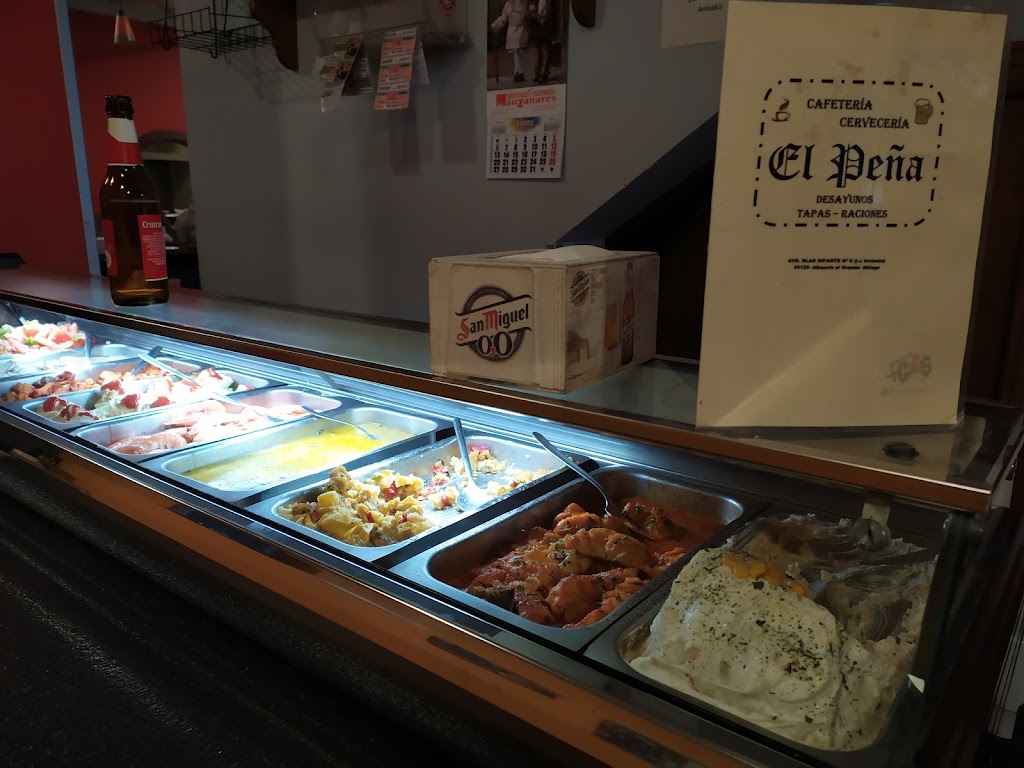 Cafeteria Cerveceria El Pena — Ambiente